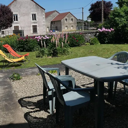 Holiday home Independant, 2 Ch, Proche A5, Jardin Clos, Garage - Fr-1-611-111