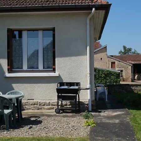 Holiday home Independant, 2 Ch, Proche A5, Jardin Clos, Garage - Fr-1-611-111 Richebourg (Yvelines)