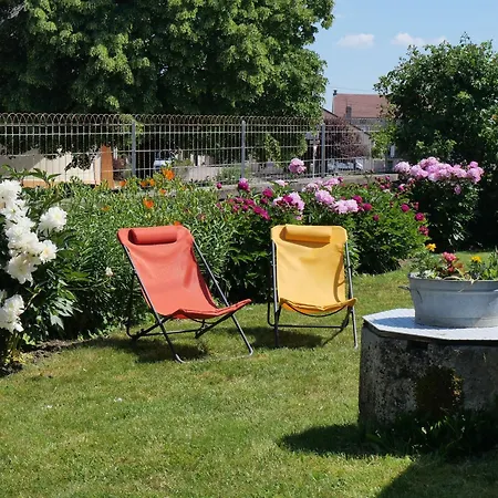 Independant, 2 Ch, Proche A5, Jardin Clos, Garage - Fr-1-611-111 Holiday home